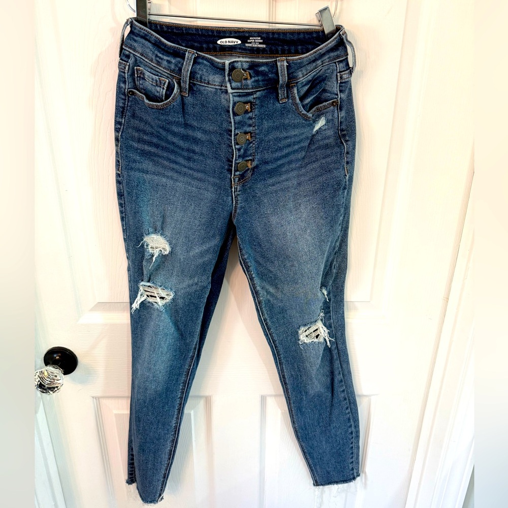 Sz 2 Old Navy high rise ripped skinny jean